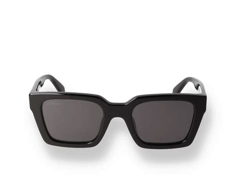 Palermo Sunglasses in black .